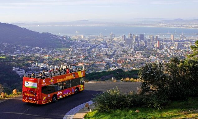 Cape Town Hop-On Hop-Off Bus Tour with Optional Cruise